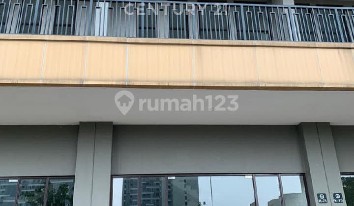 Ruko Megah Tiga Lantai di Pusat Ekonomi Kawasan Industri Cibitung