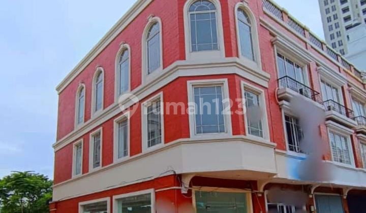 Ruko Gandeng Hook Di Rodeo Drive Gading Serpong Siap Huni