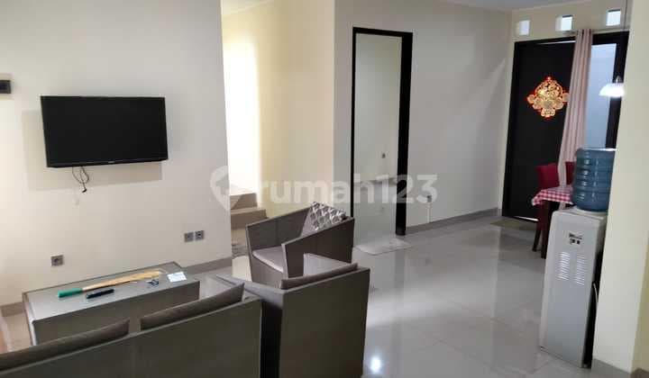 Rumah Disewakan Semi Furnish di Cluster Serenade Lake