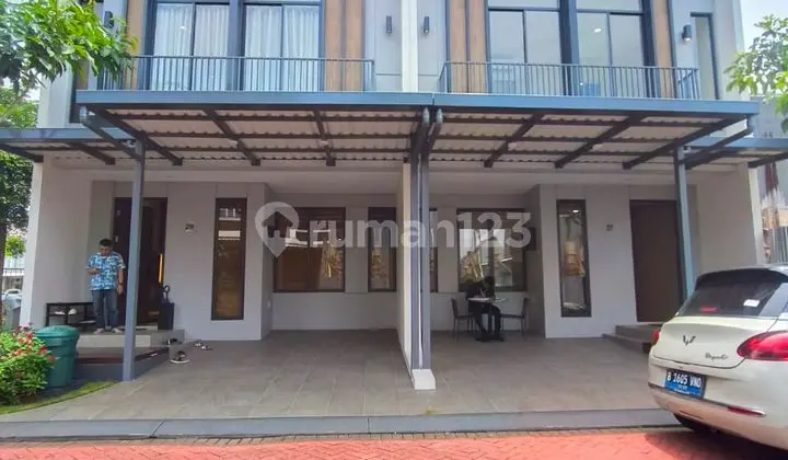 Rumah 3 Lantai Anza Homes, Malibu Village, Gading Serpong