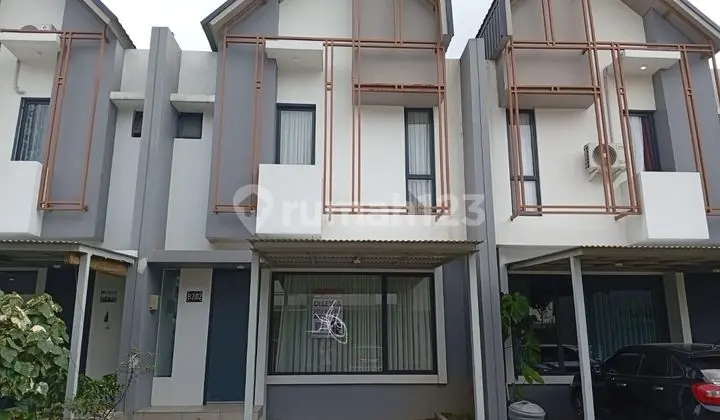 Rumah Keren 2 Lantai Unfurnish di Cluster Yuthica, BSD City