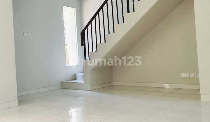 Rumah Bagus Unfurnished SHM Lippo Cikarang, Cikarang lefreya dijual cepat
