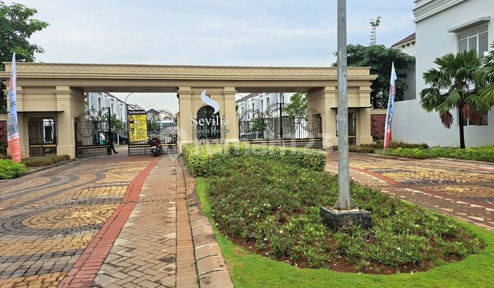 Rumah Bagus Sudah Renov Dekat Kampus President University