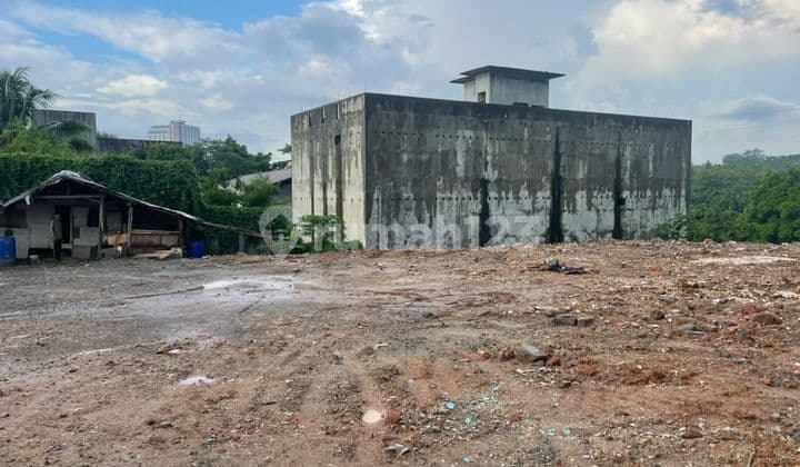 Tanah Luas Di Jalan Utama Serpong Di Tangerang