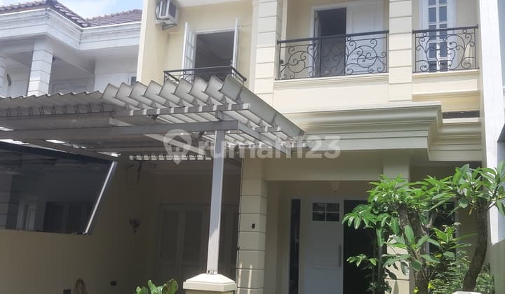 Rumah 2 Lantai Dalam Cluster Siap Huni di Lebak Bulus