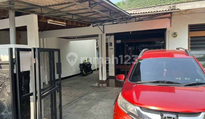 Rumah 2 Lantai Lokasi Strategis Di Kebayoran Baru