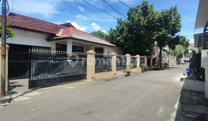 Rumah Luas 1 Lantai Cocok Buat Kantor di Fatmawati Cipete