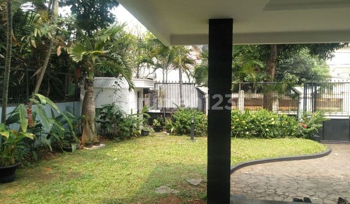 Apartemen Hampton Park Tower B Lantai 8 Pondok Indah