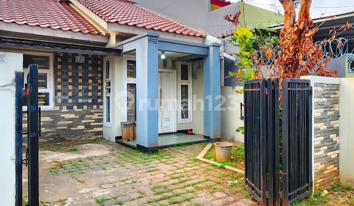 Rumah Bagus SHM Strategis Anti Banjir di Jatiasih Kota Bekasi Dekat Akses Tol