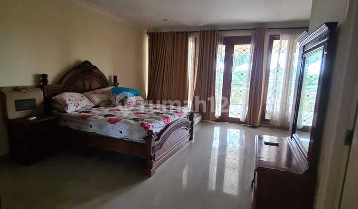 Rumah Sewa Nyaman .dengan View Pegunungan Dan Bukit Hambalang
