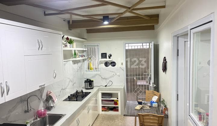 Dijual Rumah Furnish Siap Huni Posisi Hook Disentul City