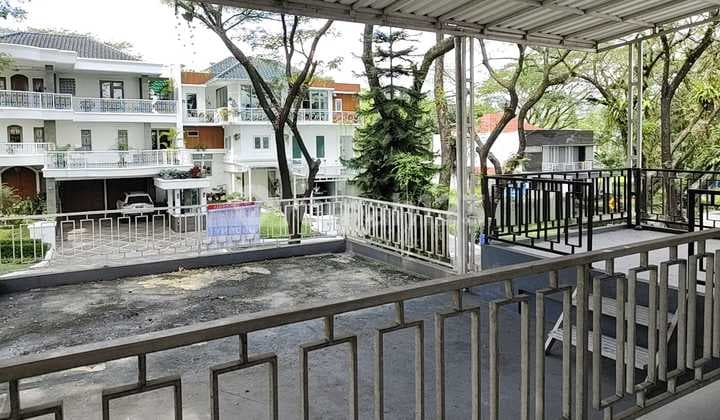 Dijual Rumah Siap Huni di Kawasan yang Rindang