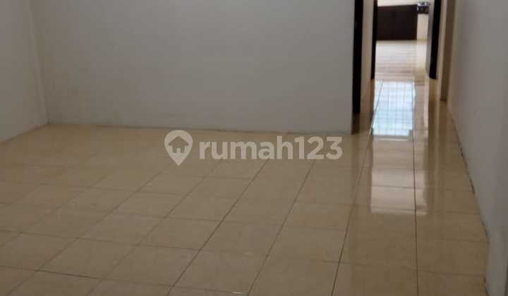 Ruko di Pangeran Jayakarta Bebas Banjir, Berada Wilayah Bisnis, Dalam Komplek Pertokoan, Sangat Aman. S266