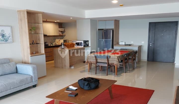 Disewakan Apartemen 3BR Fully Furnihsed Siap Huni, Pasadena, OC