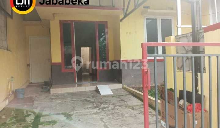 Dijual Rumah Lokasi Strategis di Griya Alam Sentul Bogor