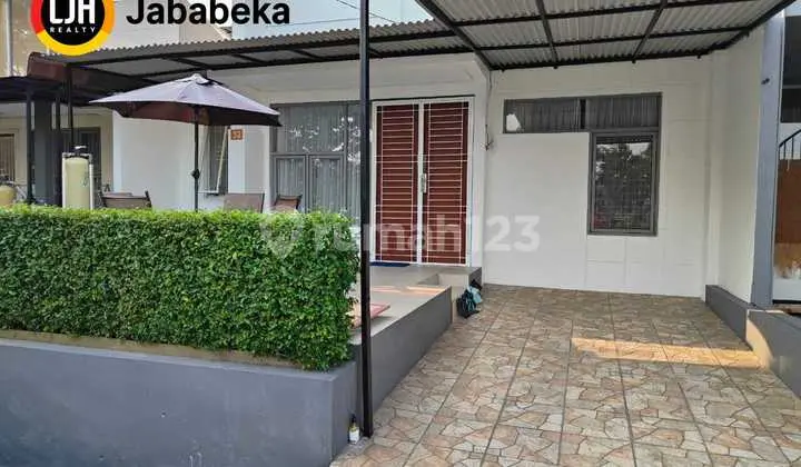 Jual Rumah Terawat dan Bersih Taman Piccadily Lippo Cikarang