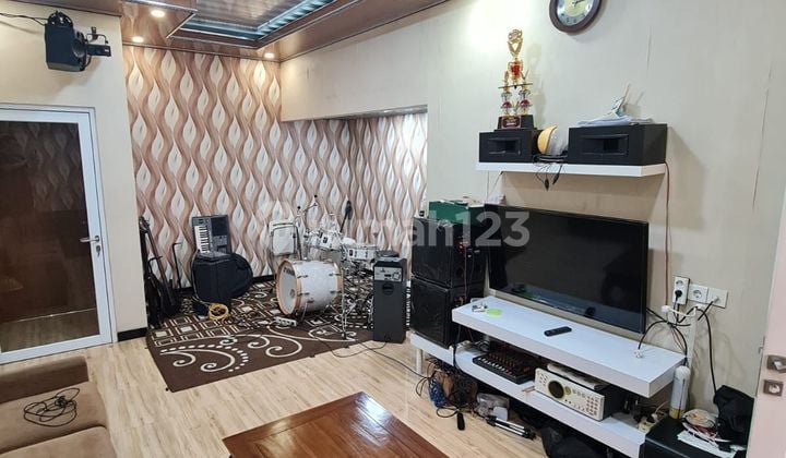 Jual Rumah Mewah di Cluster Grand Taruma Karawang Barat - Terawat dan siap Huni