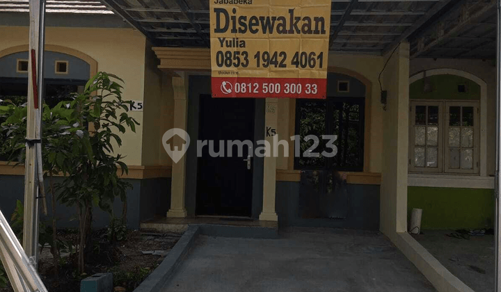Disewakan Rumah Lokasi Strategis Cluster Roseville Deltamas