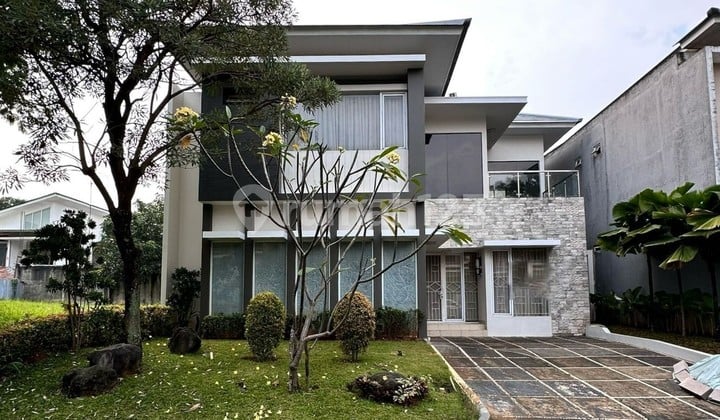 Disewakan Rumah Mewah Siap Huni Lokasi Strategis Cluster Vassa Lake
