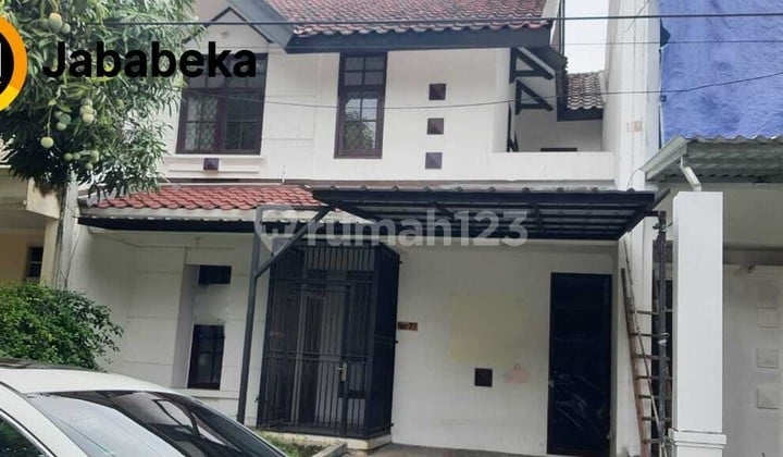 Rumah Cantik Cluster Premium Lippo Cikarang - Bonus Lengkap 4 Bed