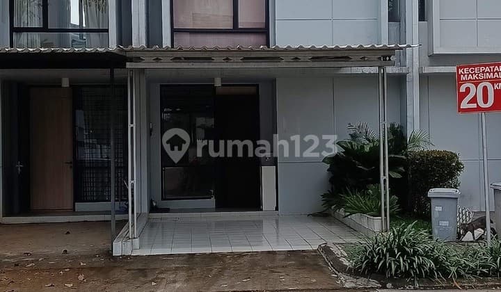 Dijual Rumah 2 Lantai Legal SHM Waterfront Estate Lippo Cikarang Lokasi Strategis