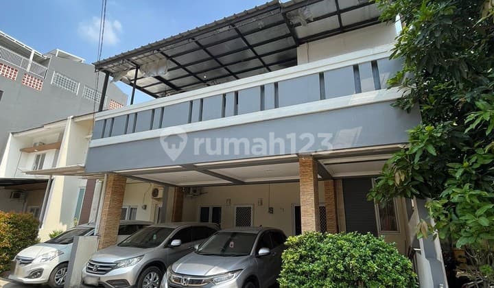 Disewakan Rumah 2 Lantai Full Furnished - Siap Huni di Cluster Sakarum 2 Bekasi
