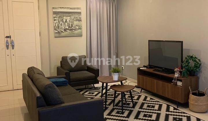 Dijual Rumah 2 Lantai Full Furnished - Siap Huni, Terawat & Bagus