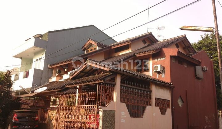 RUMAH SIAP HUNI HOOK 3 LANTAI DUREN SAWIT