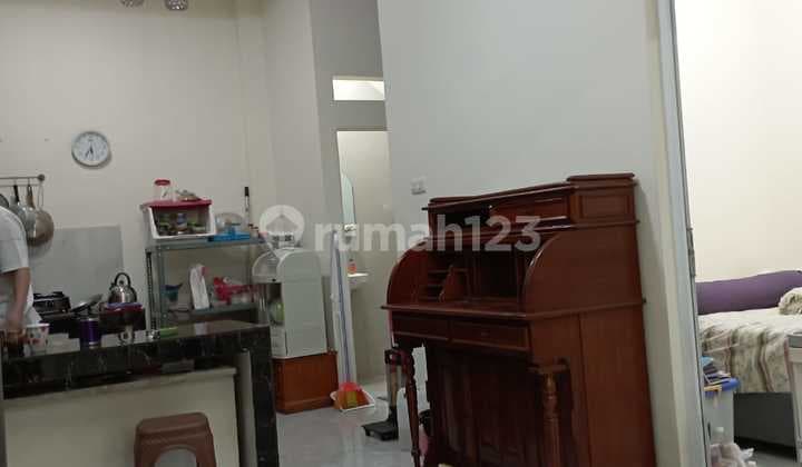 Dijual Cepat Rumah Bagus di Taman Ubud Karawaci, Tangerang