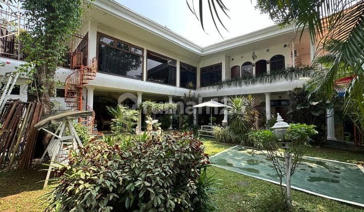 2-Story House Ready to Live In & Well-Maintained in Tebet, South Jakarta