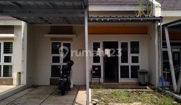 Rumah 2 BR di Serpong Paradise, Tangerang Selatan