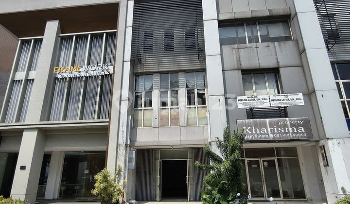 Disewakan Ruko Strategis 3,5 Lantai di Alam Sutera, Tangerang Selatan