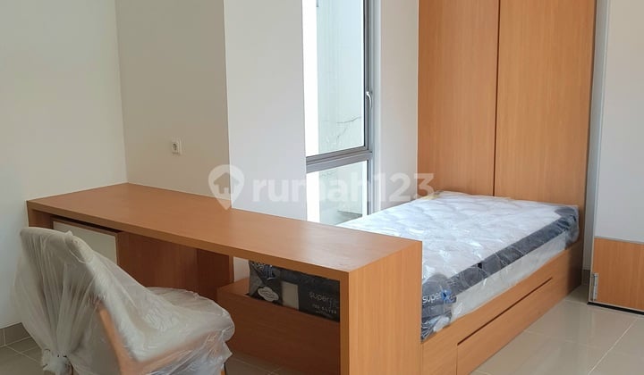 Rumah Siap Huni Furnished di Malibu Zuma Gading Serpong, Tangerang
