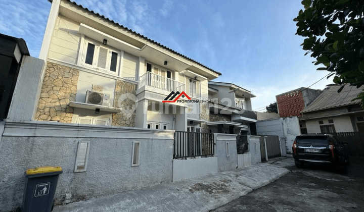 Luxury Ready-to-Occupy House Affordable Price Cirendeu Area