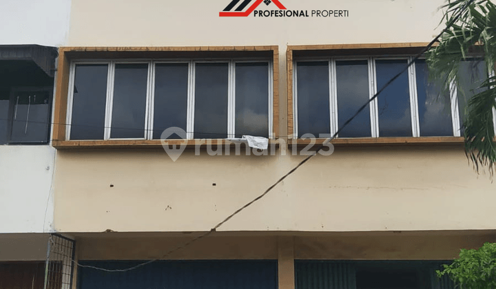 Ruko Gandeng 3 Lantai Jl. Raya Re Martadinata Ciputat