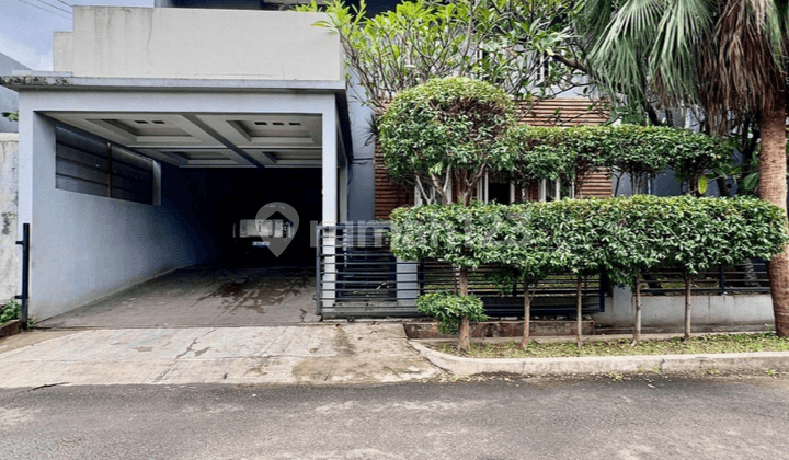 Rumah Siap Huni Lingkungan Komplek Dekat Tb Simatupang.