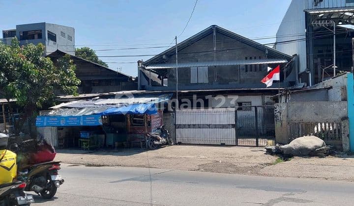 Warehouse For Rent In Plumpang Main Road