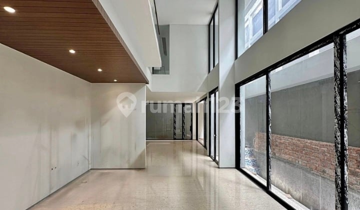 Dijual Rumah Baru di Simprug Golf With Pool 2 Ukuran