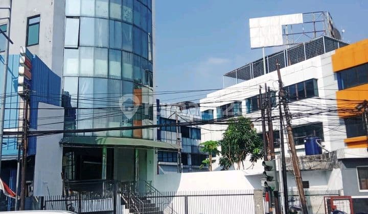 For Sale / For Rent Building on Gunung Sahari Raya