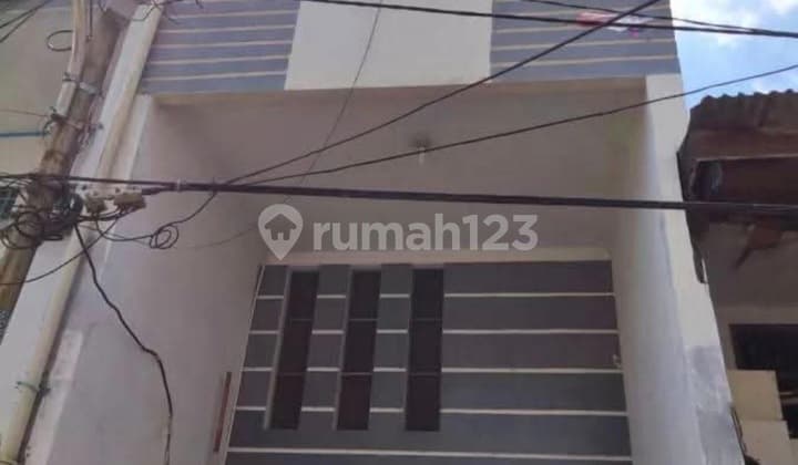 House for Sale in Pademangan