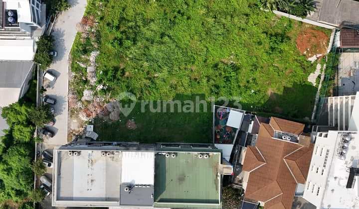 Tanah Disewa Di Dekat Jalan Panjang Siap Bangun PADEL dan olahraga lainnya - Dekat Apartemen Wang Lt. 4000m2 SHM KAVLING Siap Bangun, Jarang ada Harga: 2,5 Milyar/tahun