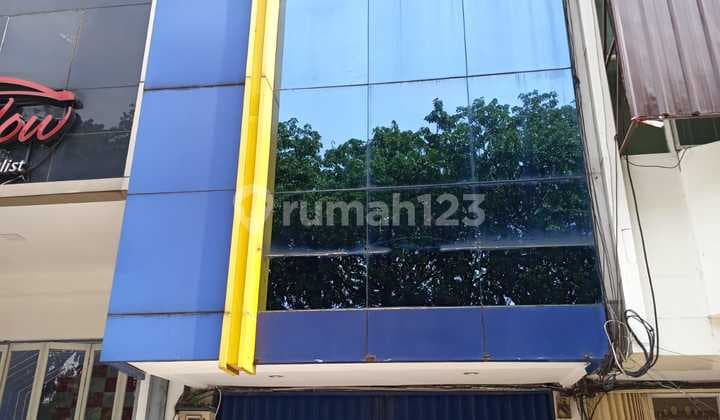 Dijual Ruko di kelapa Gading Ukuran 4.5x 17 3 lantai SHM Ex di sewa bank Mandiri Jual = 6.9M nego