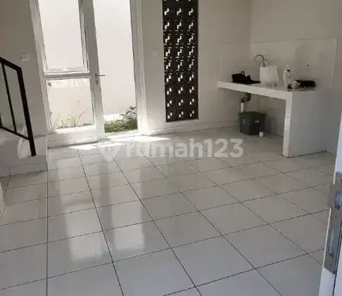 Turun Harga 2 Unit Rumah Bagus Cluster Dayana Summarecon Bandung