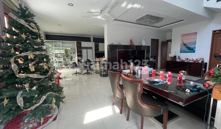 Rumah 2 Lantai Sayap Pasteur
