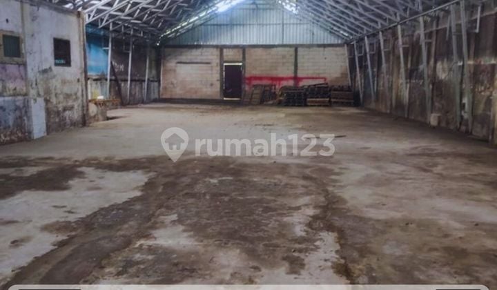 Dijual Gudang 1Lt Dlm Kota Poros Jalan Adipura Raya Strategis Ar