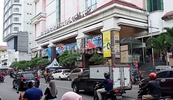 Toko Plaza Metro Atom Pasar Baru Jakarta Pusat Cocok untuk Bisnis Strategis