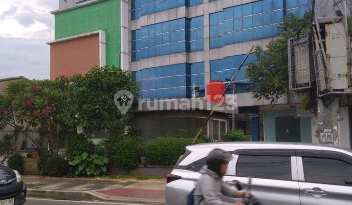 Ruko 4.5 Lt Plus Basement Pondok Bambu Revolusi Jakarta Timur Investasi Menguntungkan