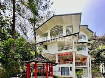 Japanese Style Villa in Puncak Megamendung, Bogor, Fully Furnished, Popular with Guests, and Great Price.