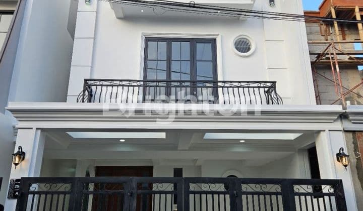 BRAND NEW AMERICAN CLASSIC AT CINERE