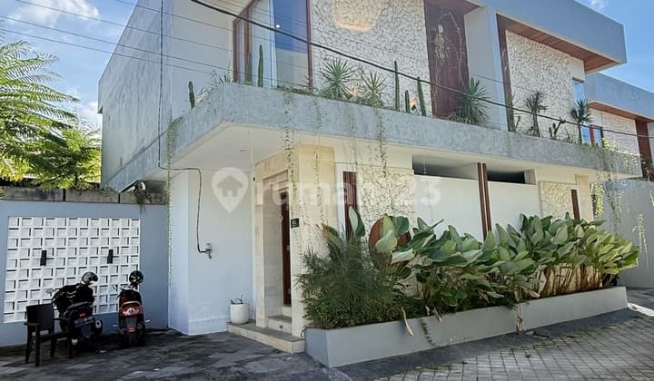 For Sale: New Villa Near Hotel Paragon - Jimbaran, Bali